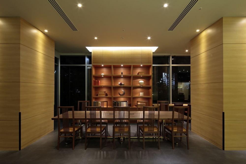 Candeo Hotels Камеяма Экстерьер фото